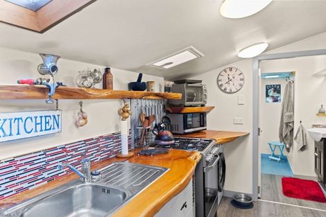 Photo of property in 127 Berwick Street, Riversdale, 9776