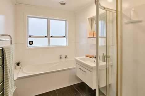 Photo of property in 13 Nathan Street, Tawa, Wellington, 5028