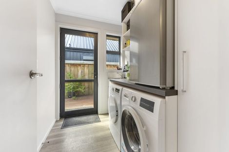 Photo of property in 72 Jack Hanley Drive, Jacks Point, Queenstown, 9371