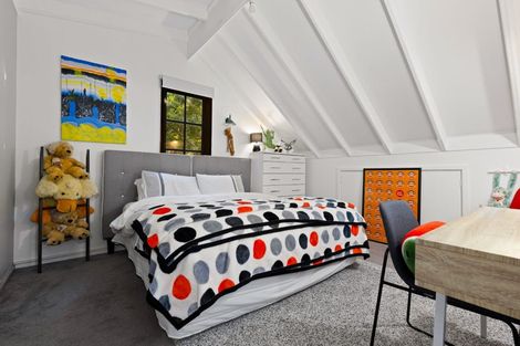 Photo of property in 53 Stillwater Crescent, Stillwater, Silverdale, 0993