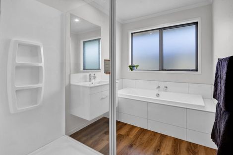 Photo of property in 7 Rua Place, Bell Block, New Plymouth, 4312