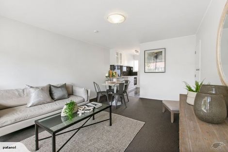 Photo of property in 2/16 Inkerman Street, Onehunga, Auckland, 1061