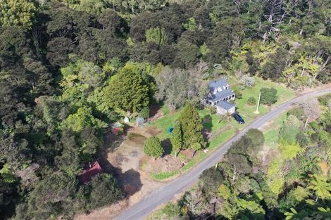 Photo of property in 761 Driving Creek Road, Coromandel, 3583