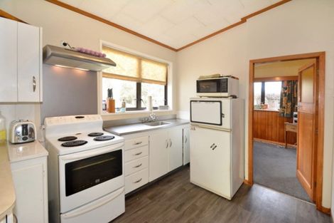 Photo of property in 25 Kaikorai Valley Road, Kaikorai, Dunedin, 9010