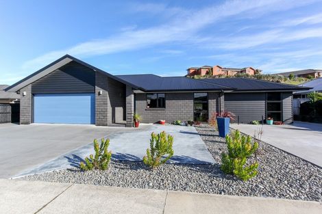 Photo of property in 40 Cyrus Street, Whalers Gate, New Plymouth, 4310