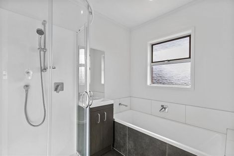 Photo of property in 3/27 Corunna Road, Milford, Auckland, 0620