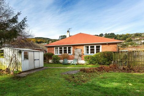 Photo of property in 21 Ainslee Place, North East Valley, Dunedin, 9010