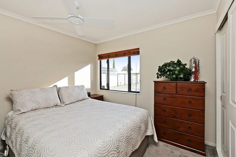 Photo of property in 33 Pembroke Street, Taradale, Napier, 4112