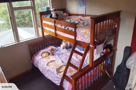 Photo of property in 19 Fraser Street, Waikiwi, Invercargill, 9810