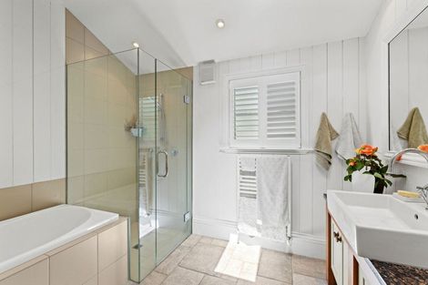 Photo of property in 21 Anglesea Street, Arrowtown, 9302