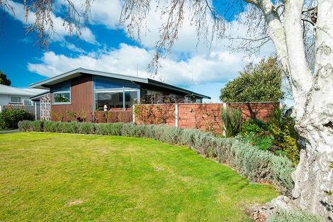 Photo of property in 1020 Aberdeen Road, Te Hapara, Gisborne, 4010