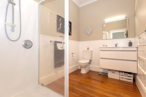 Photo of property in 11 Haronga Road, Inner Kaiti, Gisborne, 4010