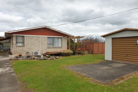 Photo of property in 9 Station Road, Puriri, Thames, 3578