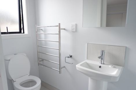 Photo of property in 4/5 Helena Road, Hillcrest, Hamilton, 3216