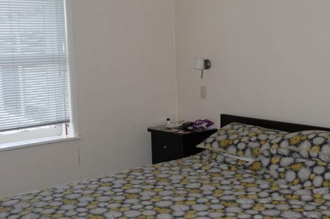 Photo of property in 3/155 Shakespeare Road, Milford, Auckland, 0620