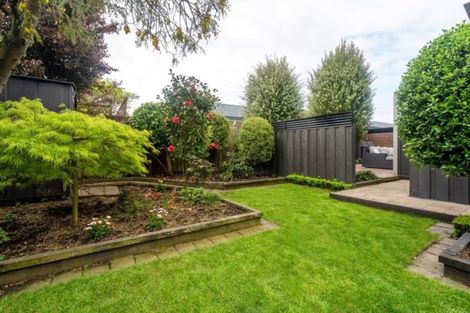 Photo of property in 5 Exton Street, Redwood, Christchurch, 8051
