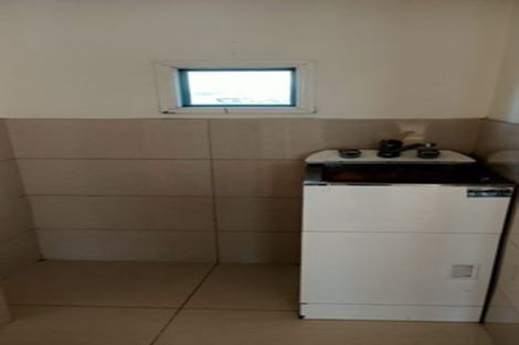 Photo of property in 2/265 Massey Road, Mangere East, Auckland, 2024