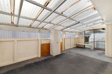 Photo of property in 23 Fernleigh Avenue, Waiuku, 2123