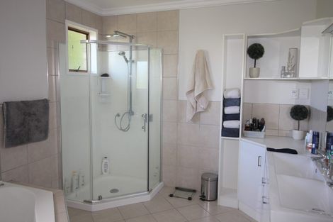 Photo of property in 4 Ries Street, Dannevirke, 4930