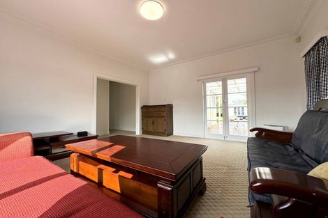 Photo of property in 85 Nile Road, Milford, Auckland, 0620