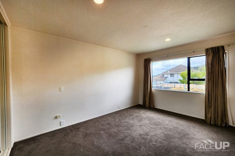 Photo of property in 2/221 Manuka Road, Bayview, Auckland, 0629