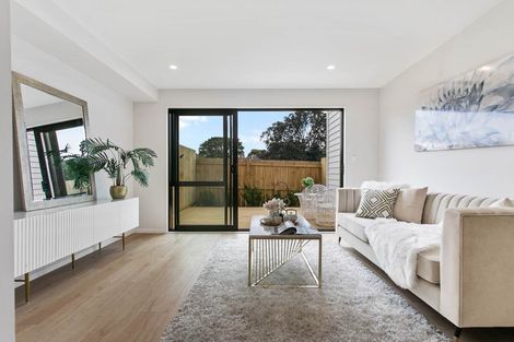 Photo of property in 5b Kahu Road, Paremata, Porirua, 5024