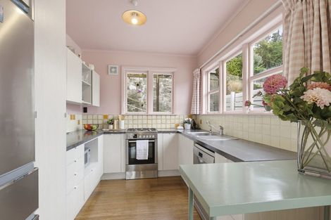 Photo of property in 29 Grafton Road, Roseneath, Wellington, 6011