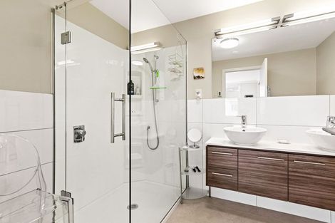 Photo of property in 73 Parkside Drive, Orewa, 0931