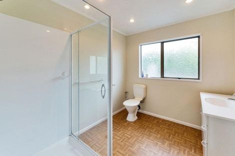 Photo of property in 12 Cemetery Road, Waiuku, 2123