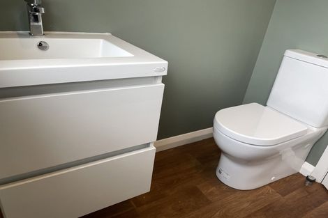 Photo of property in 11 College Street, Awapuni, Palmerston North, 4412