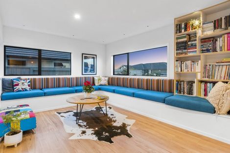 Photo of property in 75 Bert Wall Drive, Omokoroa, 3114