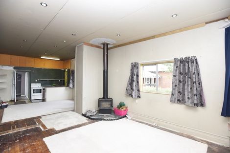 Photo of property in 27 Collingwood Street, Strathern, Invercargill, 9812