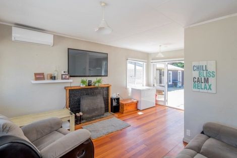 Photo of property in 31 Hemara Street, Waikanae Beach, Waikanae, 5036