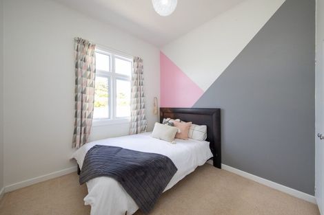 Photo of property in 15 Wellington Street, Feilding, 4702