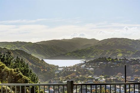 Photo of property in 8 Skysail Lane, Whitby, Porirua, 5024