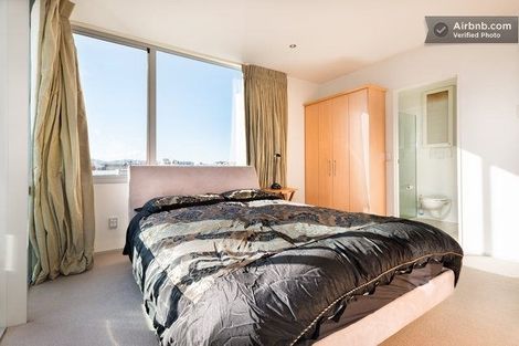 Photo of property in Sanctum Apartment, 10 Ebor Street, Te Aro, Wellington, 6011