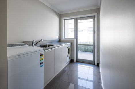 Photo of property in 17 Amokura Crescent, Flagstaff, Hamilton, 3210