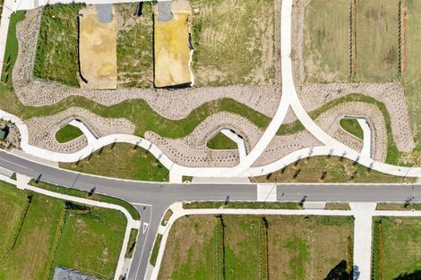 Photo of property in 14 Alluvial Street, Flat Bush, Auckland, 2019