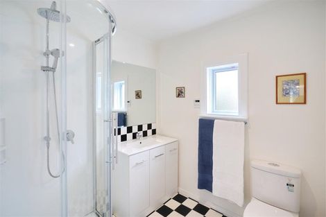 Photo of property in 46 Woodville Street, Edgeware, Christchurch, 8013