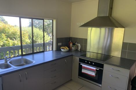 Photo of property in 3 Tinopai Road, Titirangi, Auckland, 0604