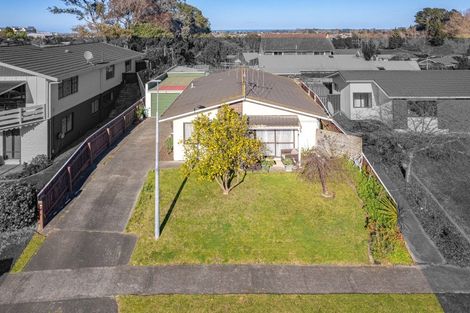 Photo of property in 25 Aiken Road, Saint Johns Hill, Whanganui, 4501