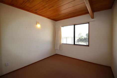 Photo of property in 7 Constable Lane, West Harbour, Auckland, 0618
