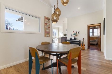 Photo of property in 68 Kent Street, Carterton, 5713