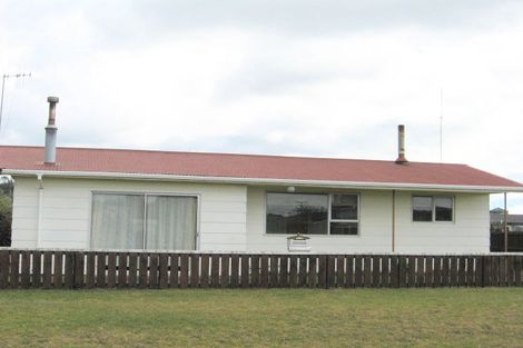 Photo of property in 110 Tamaki Road, Whangamata, 3620
