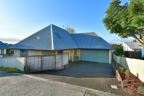 Photo of property in 4/848 Whangaparaoa Road, Manly, Whangaparaoa, 0930