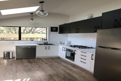 Photo of property in 87 South Bay Parade, South Bay, Kaikoura, 7300