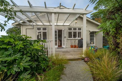Photo of property in 7 Ingestre Street, Vogeltown, Wellington, 6021