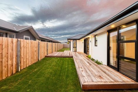 Photo of property in 105 Kippenberger Avenue, Rangiora, 7400