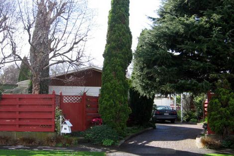 Photo of property in 12 Lane Place, Awapuni, Palmerston North, 4412