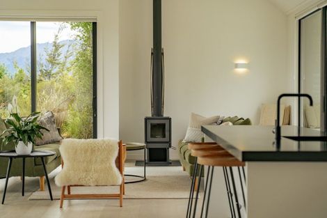 Photo of property in 1 Torridon Court, Jacks Point, Queenstown, 9371